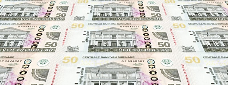Afschaffing opname- en stortingskosten bij kastransacties in Surinaamse Dollars