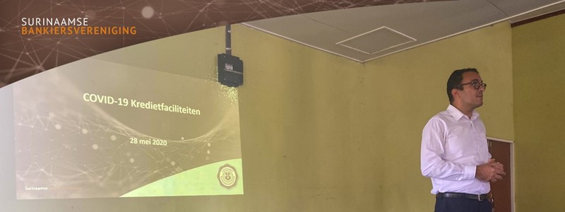Surinaamse Bankiersvereniging geeft presentatie